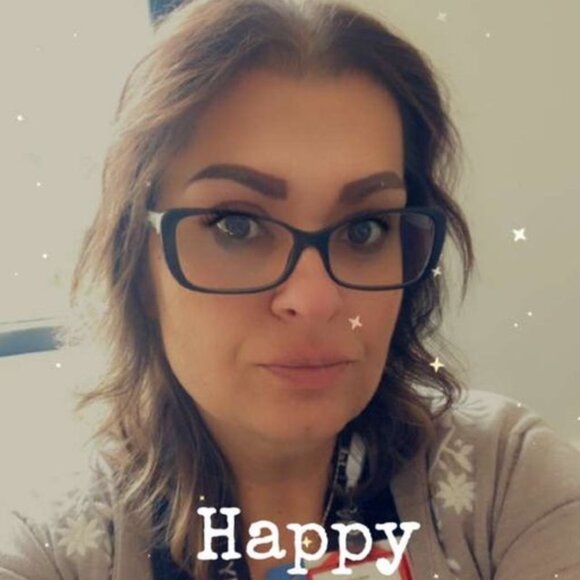 Meet your Posher, Tabby - Picture 2 of 2